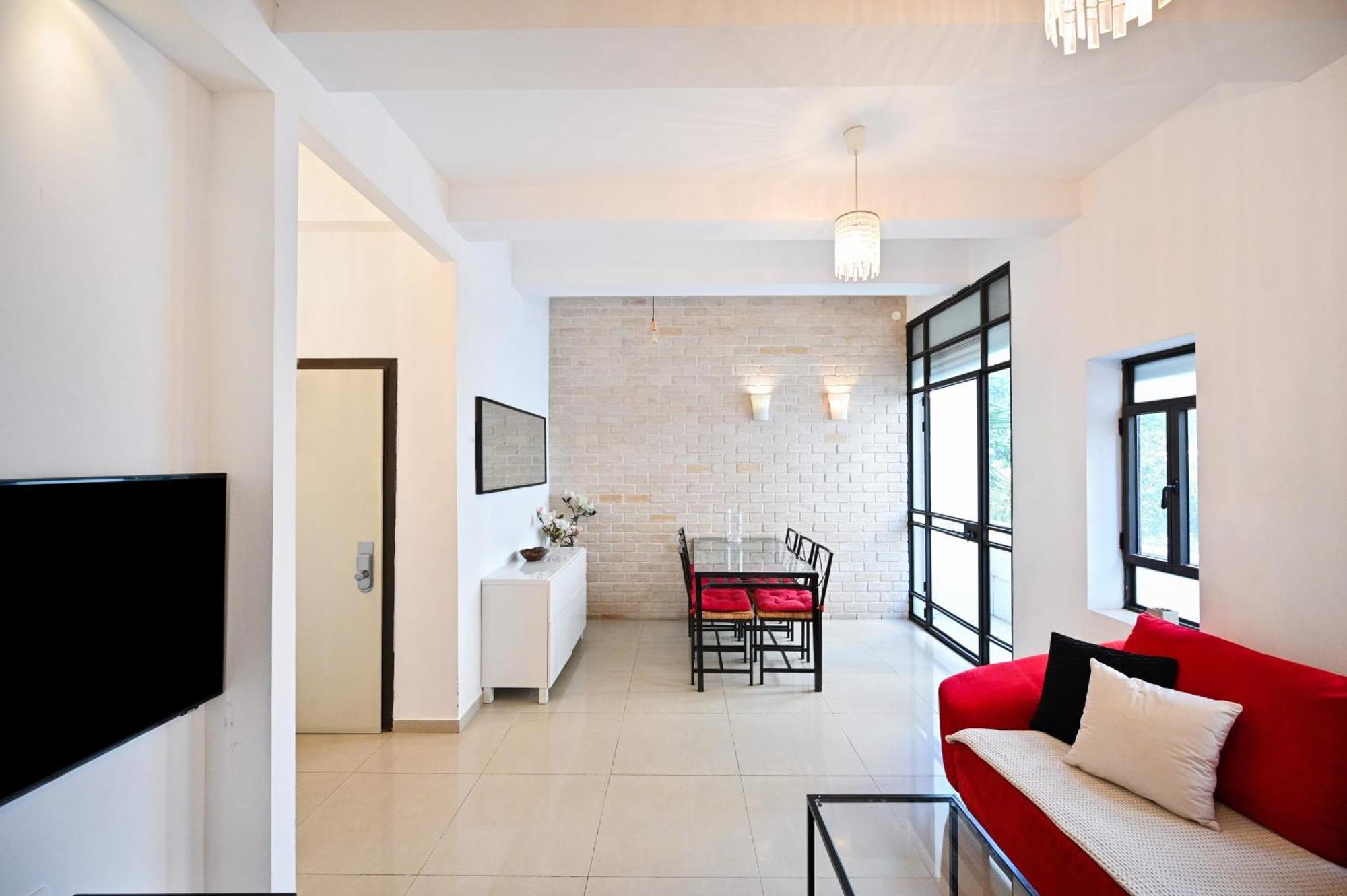 Nice 2Br Near Gordon Beach By Holyguest Tel-Aviv Extérieur photo